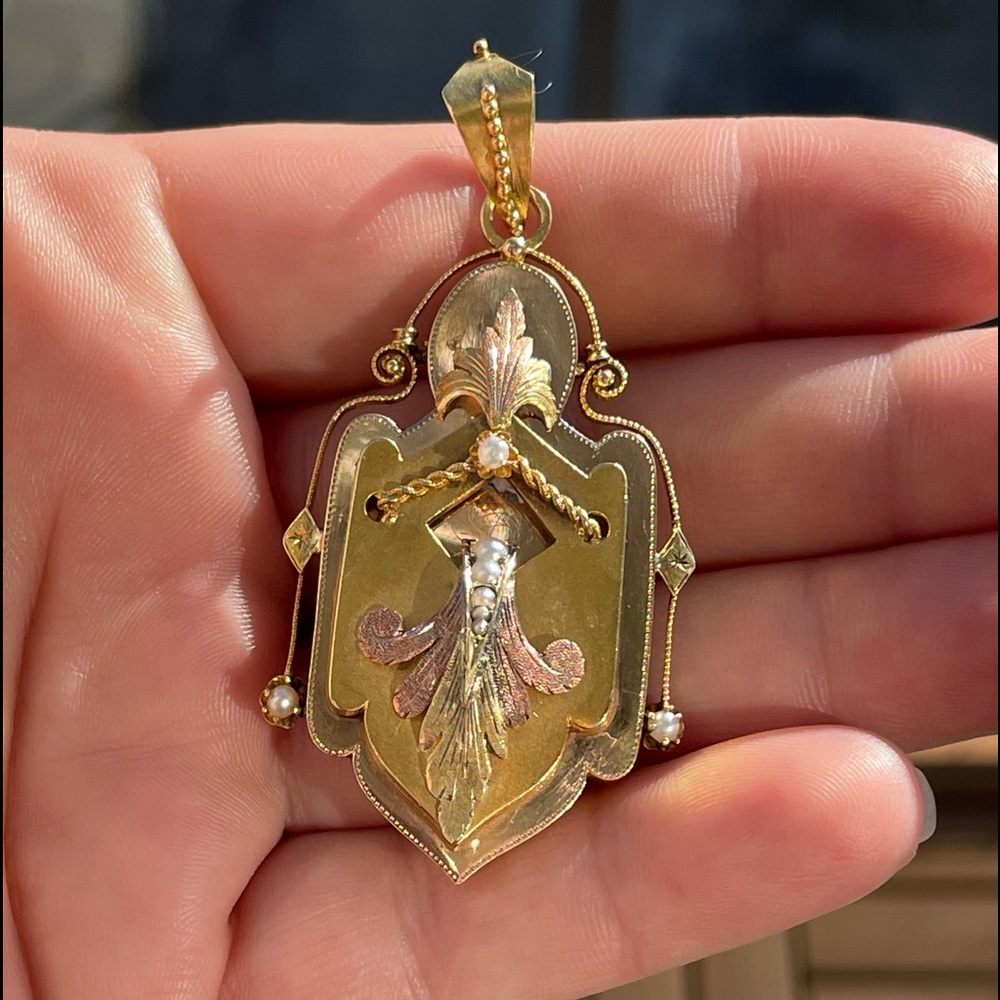 14k Antique Victorian Locket 15 grams - Picture 6 of 14